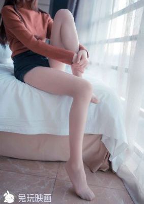 锦衣之下免费观看高清版_BD英语免费观看最新
